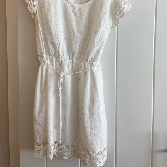 White dotted dress - Picture 3 of 3